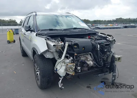 2017 Ford Explorer Sport z USA, uszkodzony, nr VIN 1FM5K8GT1HGD22062